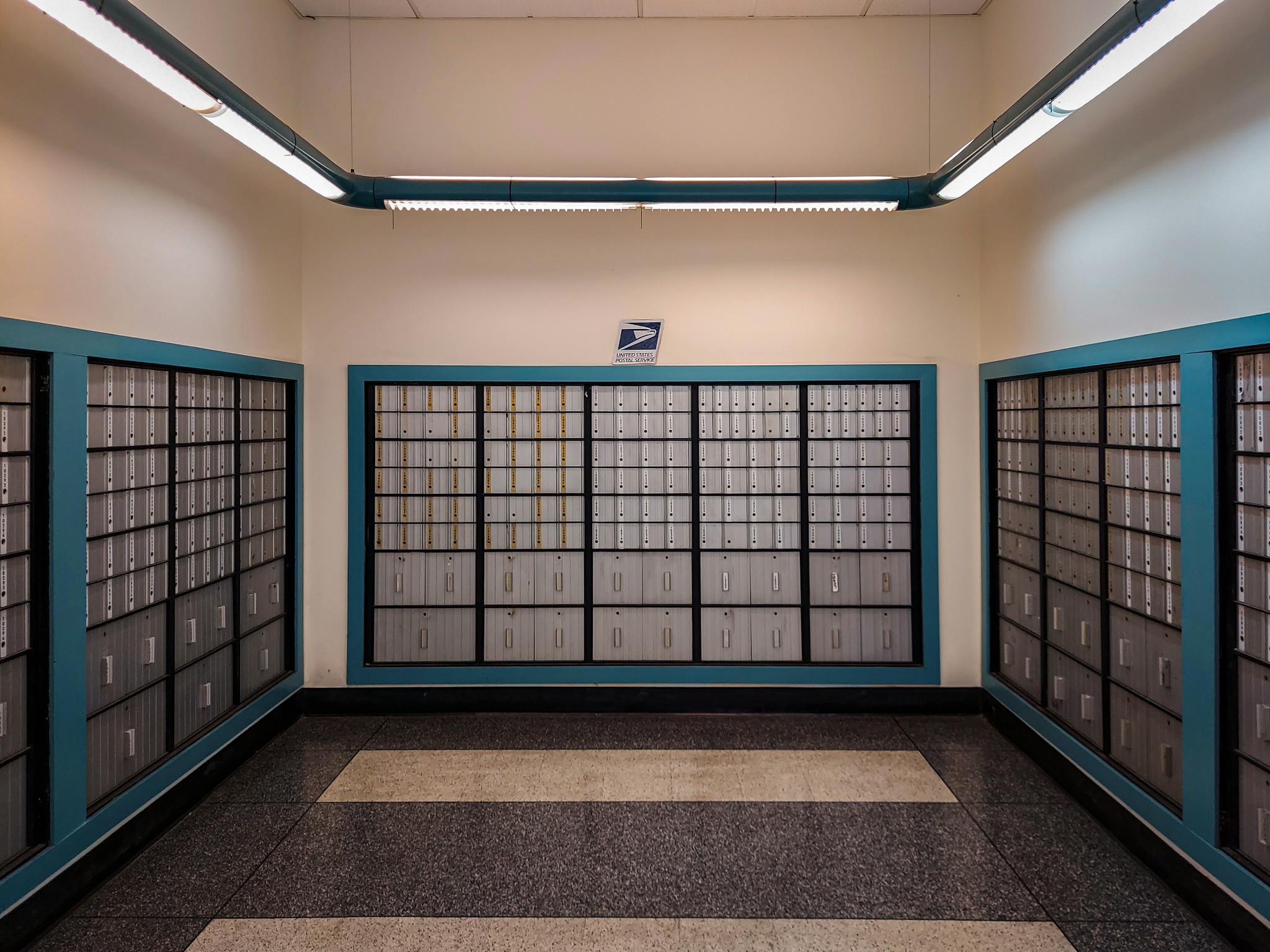 Room with Lockers